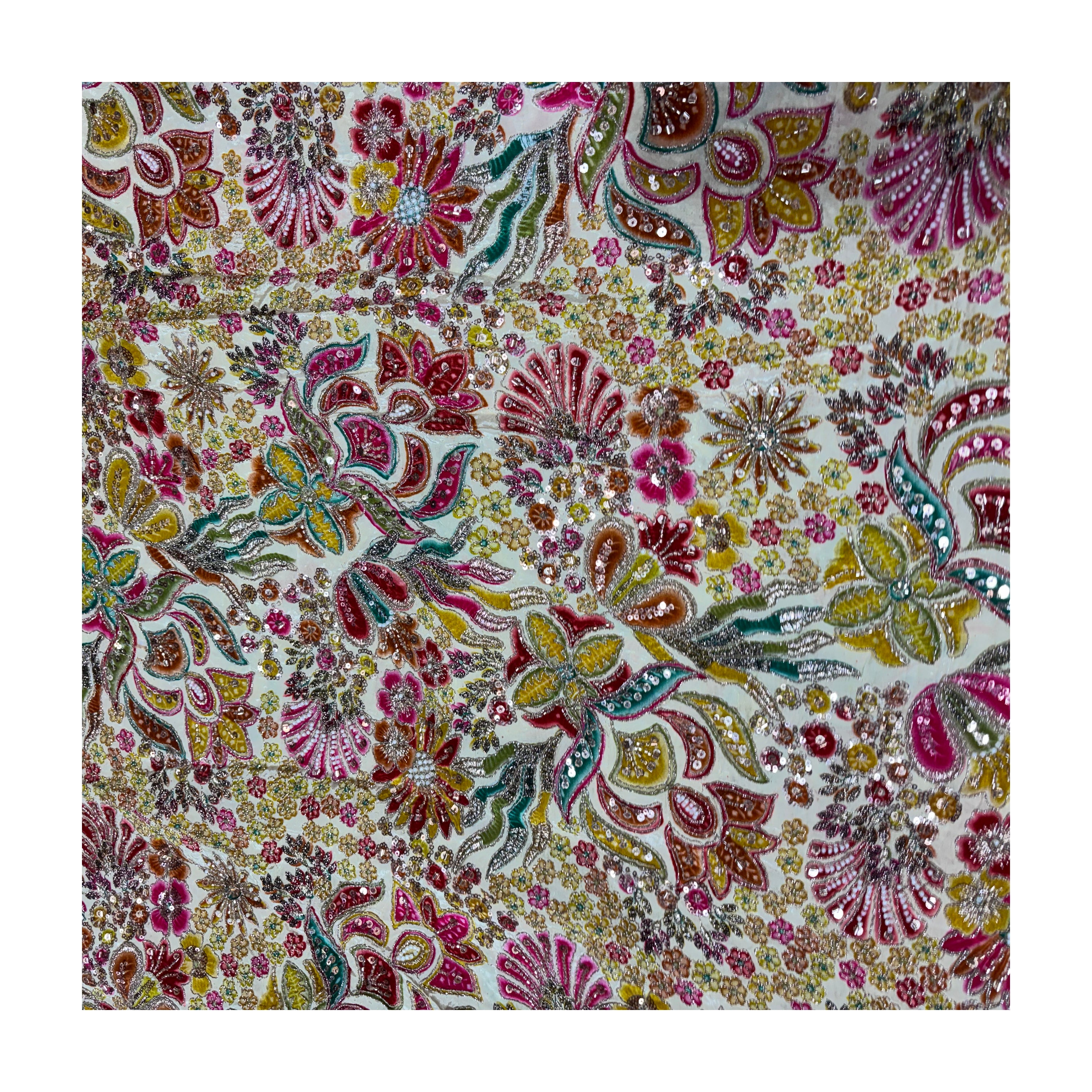 product listing ke liye title and description likho, SEO wala, aur sabhi fabrics ke color batao, color name batao.
